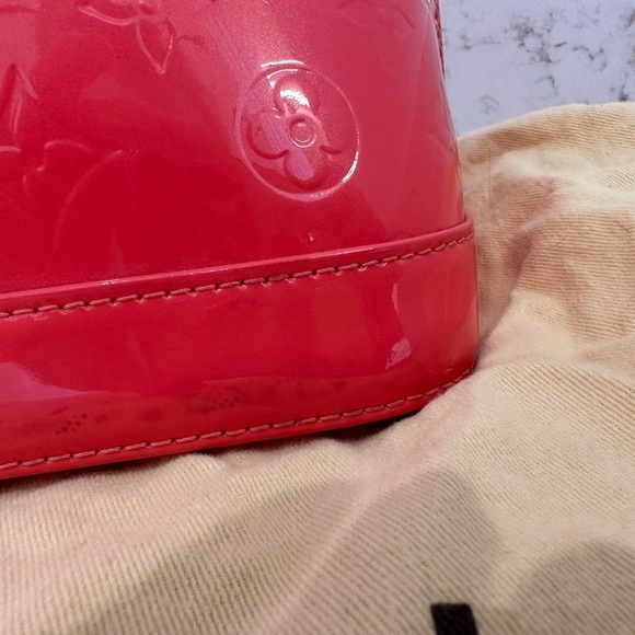 Louis Vuitton Alma PM Bag - Picture 10 of 11